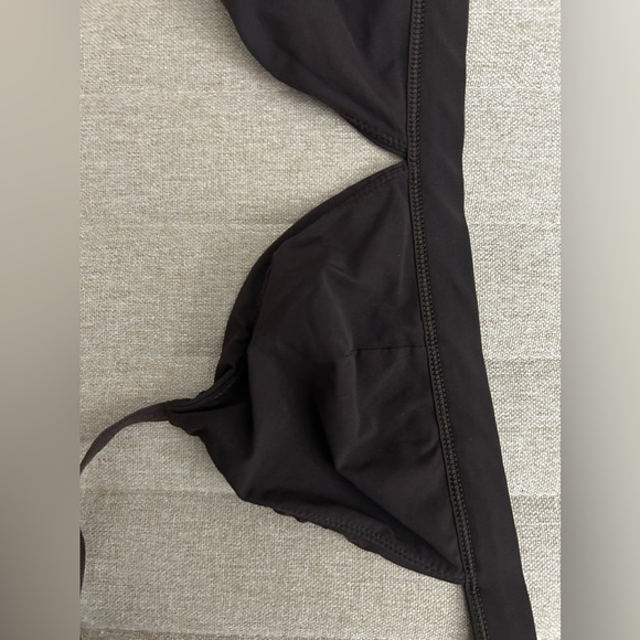 Pair of bralettes from Artizia- worn 2 times in brand new condition - Picture 4 of 4